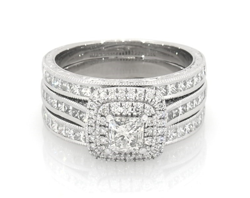 Main Image 1 of Previously Owned Neil Lane Princess-Cut Diamond Double Halo Bridal Set 2-3/4 ct tw 14K White Gold Size 8.75
