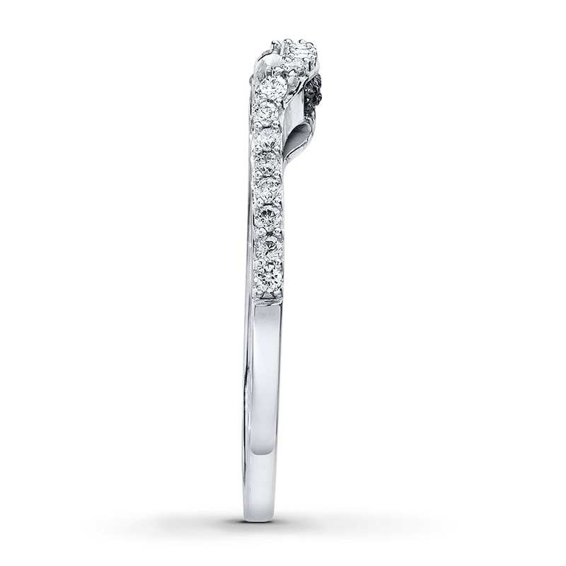 Main Image 3 of Previously Owned Le Vian Vanilla Diamonds 1/4 ct tw Wedding Band 14K Gold