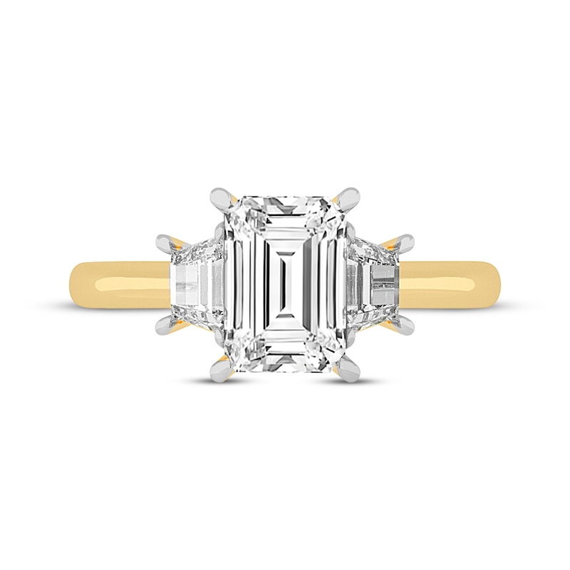 Main Image 3 of Memories Moments Magic Lab-Grown Diamonds Emerald-Cut & Trapezoid-Cut Three-Stone Engagement Ring 4-1/6 ct tw 14K Yellow Gold