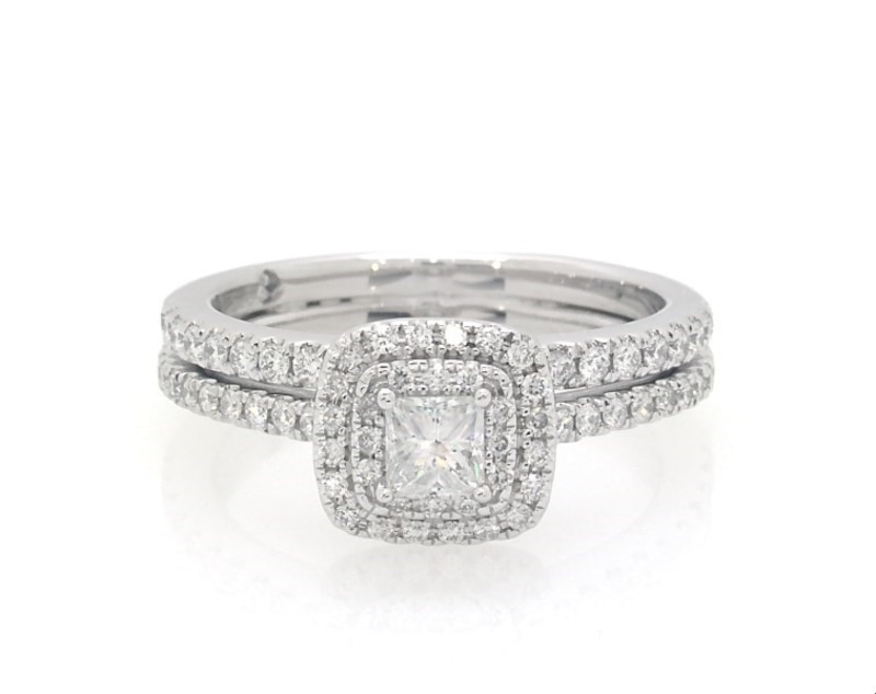 Main Image 1 of Previously Owned THE LEO Diamond Princess-Cut Double Halo Bridal Set 5/8 ct tw 14K White Gold Size 5.75