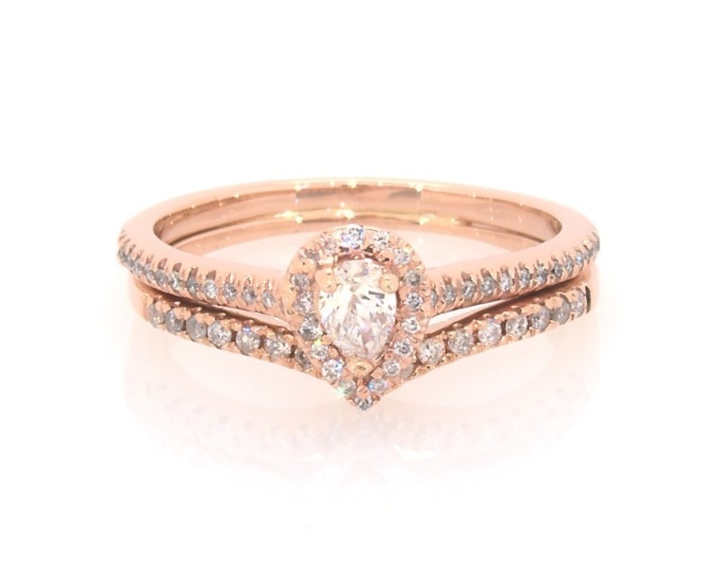 Main Image 1 of Previously Owned Pear-Shaped Diamond Halo Bridal Set 3/8 ct tw 10K Rose Gold Size 7.5