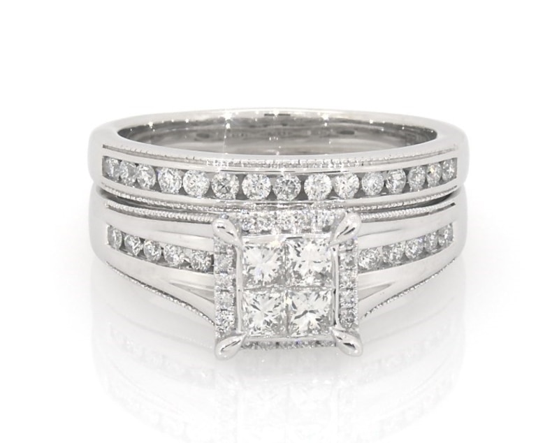 Main Image 1 of Previously Owned Princess-Cut Quad Diamond Bridal Set 7/8 ct tw 14K White Gold Size 9