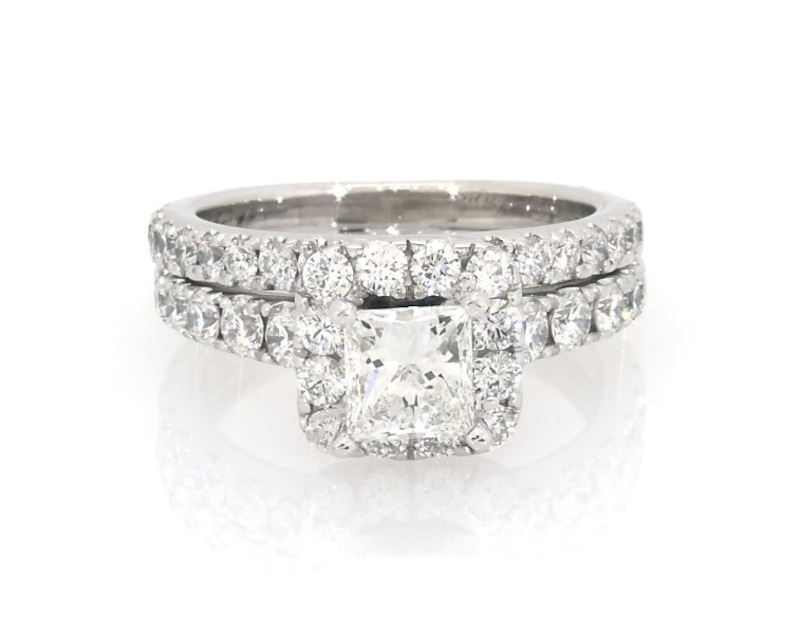 Main Image 1 of Previously Owned Neil Lane Princess-Cut Diamond Halo Bridal Set 2-1/8 ct tw 14K White Gold Size 5.25