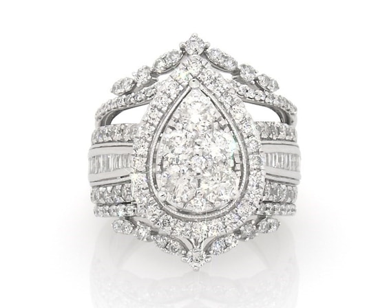 Previously Owned Pear-Shaped Diamond Bridal Set 2-1/2ct tw 10K & 14K White Gold