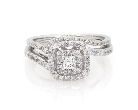 Previously Owned Diamond Bridal Set 5/8 ct tw Princess-cut 14K White Gold Size 6.75