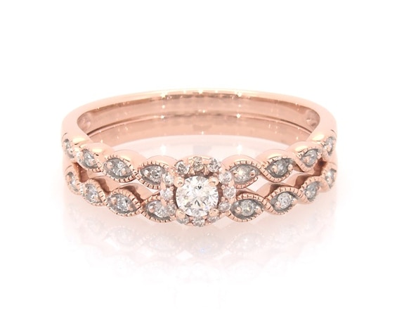 Previously Owned Round-Cut Diamond Halo Bridal Set 1/3 ct tw 10K Rose Gold Size 8