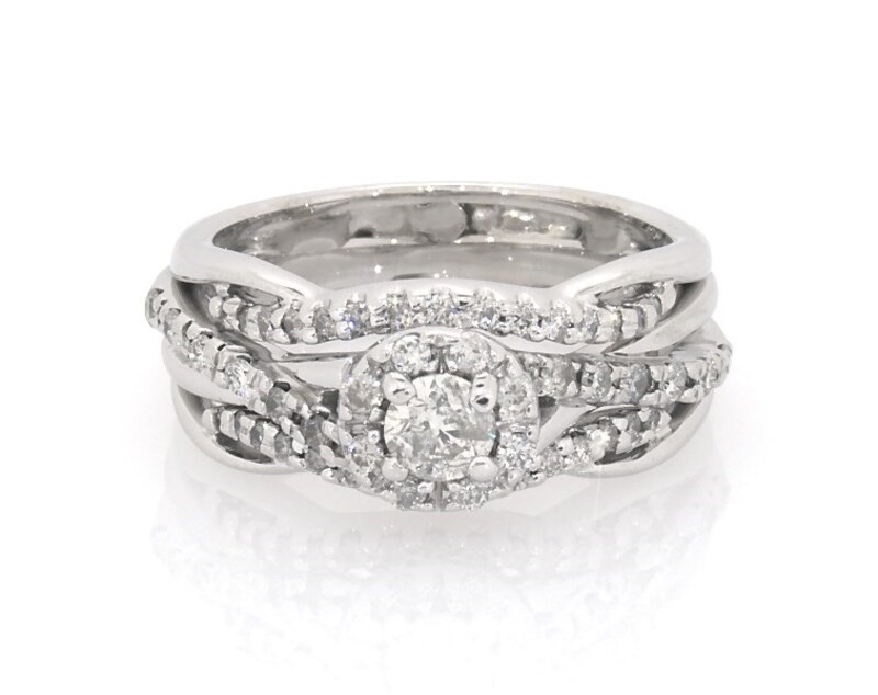 Main Image 1 of Previously Owned Diamond Bridal Set 5/8ct tw 10K & 14K White Gold Size 5.75