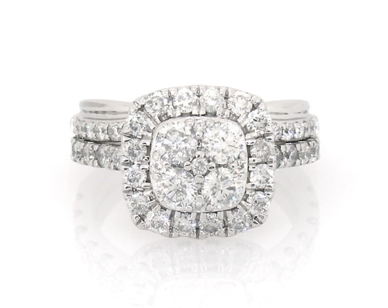 Previously Owned Diamond Bridal Set 1-5/8ct tw Round 14K White Gold Size 6