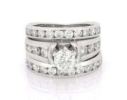 Previously Owned Round-Cut Diamond Bridal Set 1-7/8 ct tw 10K White Gold Size 5