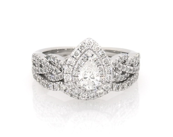 Previously Owned Neil Lane Pear-Shaped Diamond Double Halo Braided Bridal Set 7/8 ct tw 14K White Gold Size 5.5