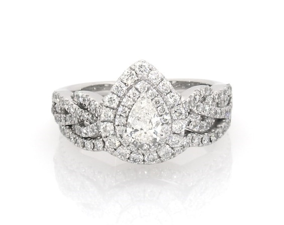 Previously Owned Neil Lane Pear-Shaped Diamond Double Halo Braided Bridal Set 7/8 ct tw 14K White Gold Size