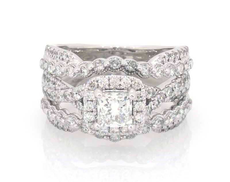 Main Image 1 of Previously Owned Princess-Cut Diamond Halo Bridal Set 1-7/8 ct tw 14K White Gold Size 5.75