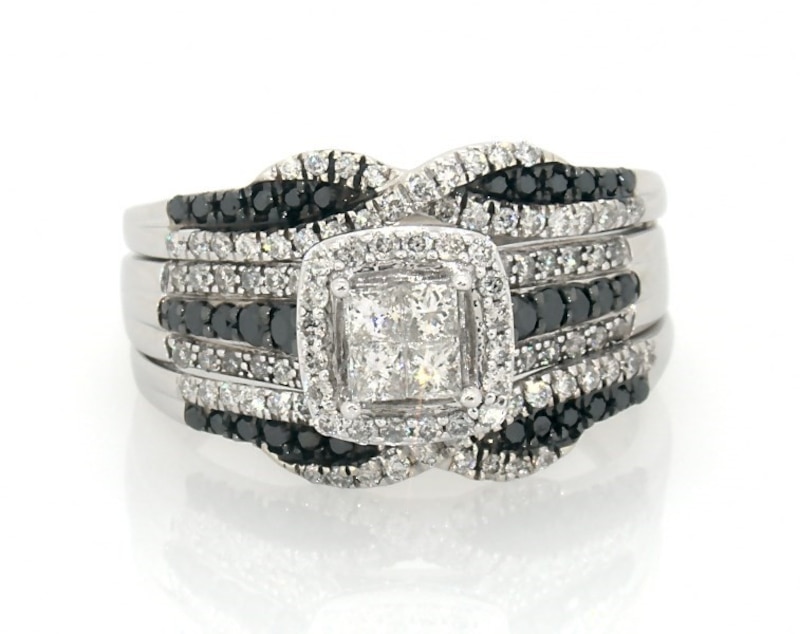 Main Image 1 of Previously Owned Princess-Cut Quad Black & White Diamond Bridal Set 1-1/8 ct tw 14K White Gold Size 5.25