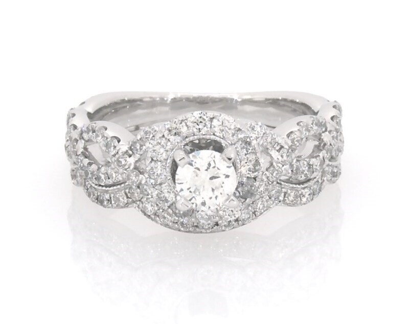 Main Image 1 of Previously Owned Neil Lane Round-Cut Diamond Halo Bridal Set 1-1/5 ct tw 14K White Gold Size 5.75