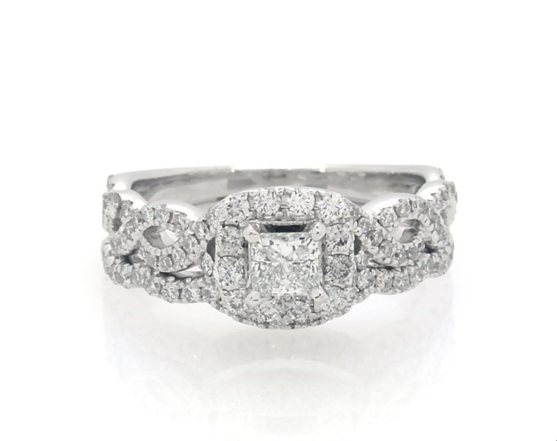Main Image 1 of Previously Owned Neil Lane Princess-Cut Diamond Halo Bridal Set 7/8 ct tw 14K White Gold Size 6