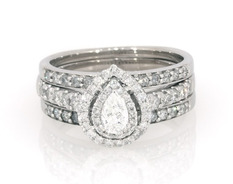 Main Image 1 of Previously Owned Pear-Shaped Double Halo Bridal Set 5/8 ct tw 10K & 14K White Gold Size 5.5
