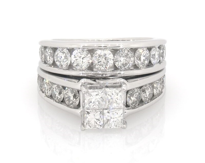 Main Image 1 of Previously Owned Princess-Cut Quad Diamond Bridal Set 3 ct tw 14K White Gold Size 4.5