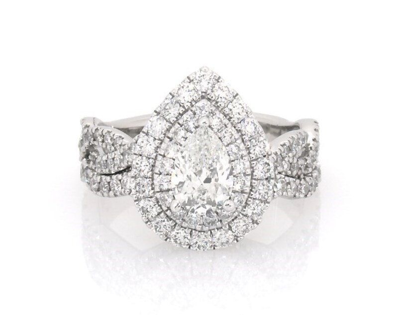 Main Image 1 of Previously Owned Neil Lane Pear-Shaped Diamond Double Halo Bridal Set 1-7/8 ct tw 14K White Gold Size 5.25