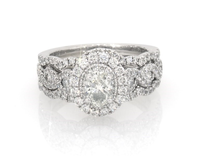Main Image 1 of Previously Owned Neil Lane Oval-Cut Diamond Double Halo Bridal Set 1-1/2 ct tw 14K White Gold Size 5.75
