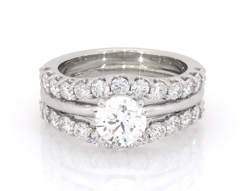 Main Image 1 of Previously Owned Round-Cut Lab-Grown Diamond Bridal Set 2-3/8 ct tw 14K White Gold Size 7.25