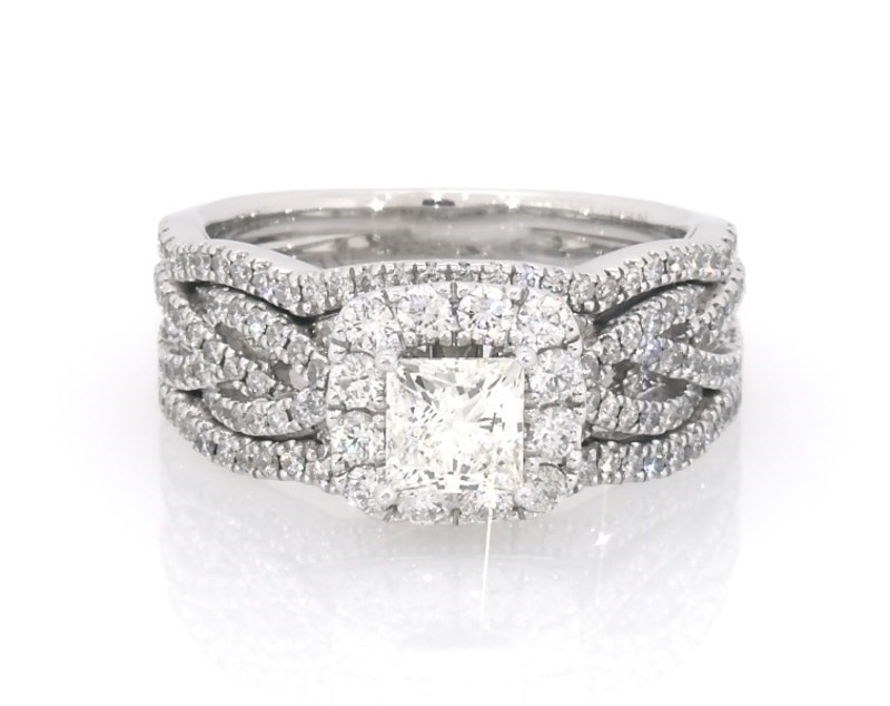Main Image 1 of Previously Owned Neil Lane Princess-Cut Diamond Bridal Set 1-5/8 ct tw 14K White Gold Size 6.5
