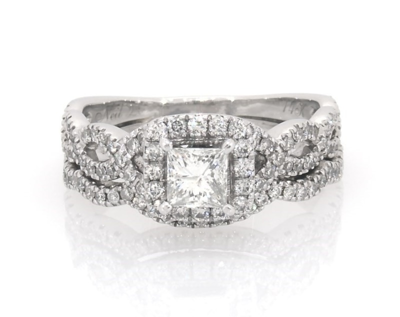 Main Image 1 of Previously Owned Neil Lane Princess-Cut Diamond Halo Bridal Set 1-1/8 ct tw 14K White Gold Size 8.5