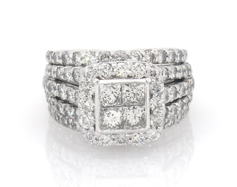 Main Image 1 of Previously Owned Princess-Cut Quad Diamond Halo Bridal Set 3-7/8 ct tw 14K White Gold Size 6.75