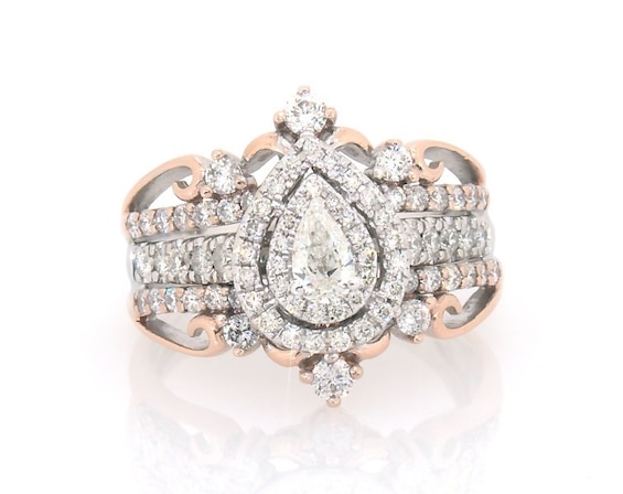 Previously Owned Pear-Shaped Diamond Double Halo Bridal Set 7/8 ct tw 14K Two-Tone Gold Size 6