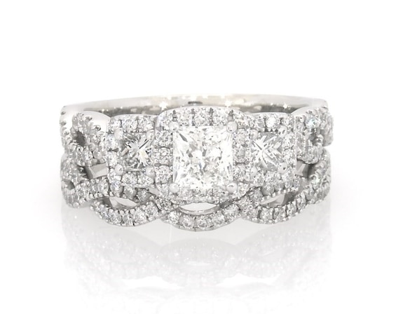 Previously Owned Neil Lane Princess-Cut Diamond Bridal Set 1-1/2 ct tw 14K White Gold Size 6.75