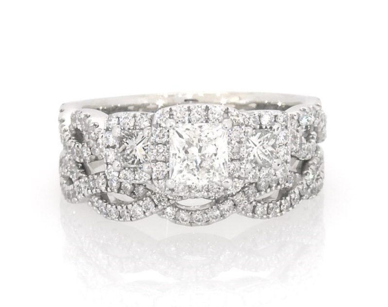 Main Image 1 of Previously Owned Neil Lane Princess-Cut Diamond Bridal Set 1-1/2 ct tw 14K White Gold Size 6.75