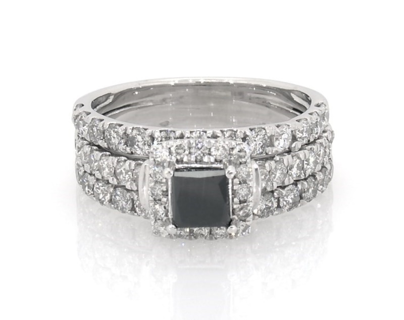 Main Image 1 of Previously Owned Princess-Cut Black & White Diamond Halo Bridal Set 2-1/5 ct tw 14K White Gold Size 6.75