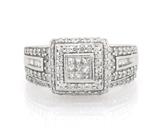 Previously Owned Multi-Diamond Princess-Cut Halo Bridal Set 1/2 ct tw 10K White Gold Size 5.5