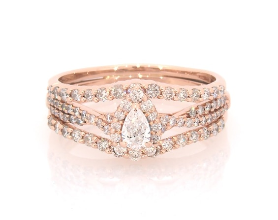 Previously Owned Pear-Shaped Diamond Halo Bridal Set 7/8 ct tw 14K Rose Gold Size 8