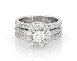 Previously Owned Neil Lane Round-Cut Diamond Cushion Halo Bridal Set 1-7/8 ct tw 14K White Gold Size 6.25