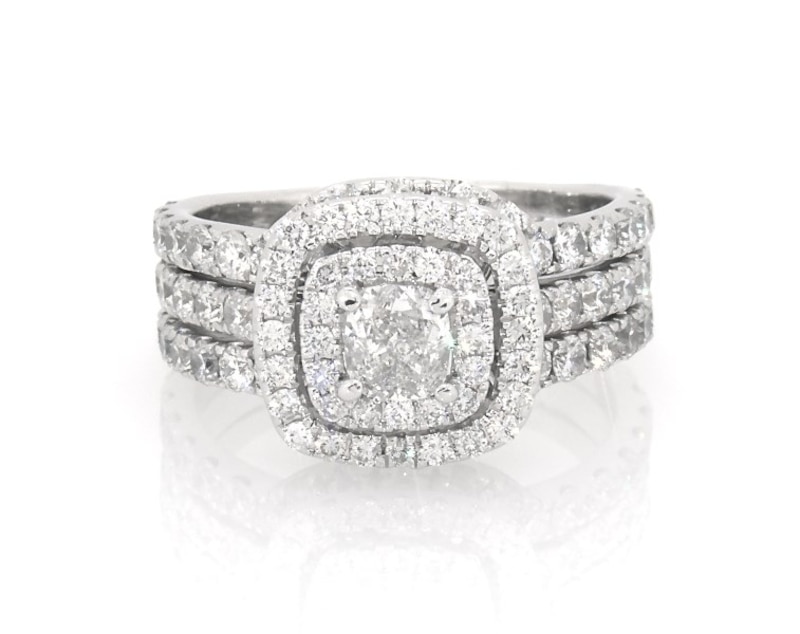 Main Image 1 of Previously Owned Neil Lane Princess-Cut Diamond Double Halo Bridal Set 1-3/4 ct tw 14K White Gold Size 5