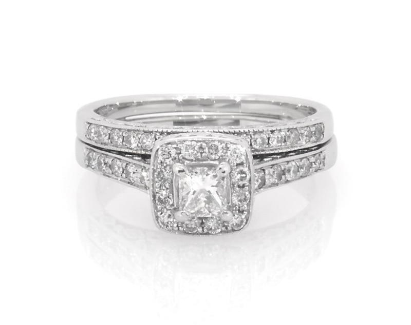 Main Image 1 of Previously Owned Princess-Cut Diamond Cushion Halo Bridal Set 5/8 ct tw 14K White Gold Size 5.25