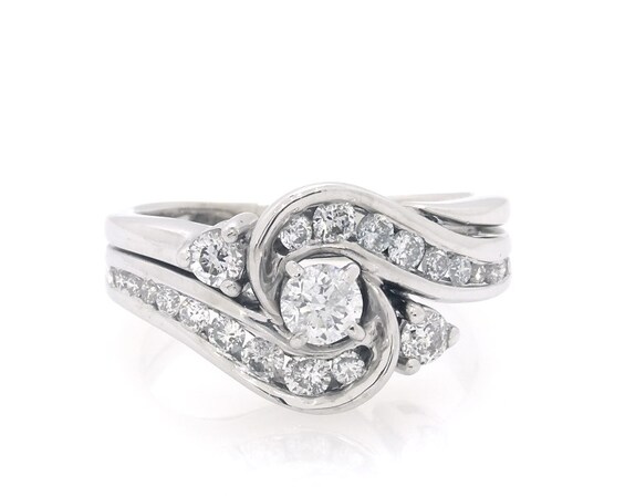 Previously Owned Round-Cut Diamond Bypass Bridal Set 1 ct tw 14K White Gold Size
