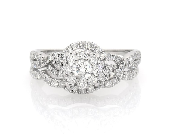 Previously Owned Round-Cut Diamond Halo Bridal Set 1-1/5 ct tw 14K White Gold Size 9.5