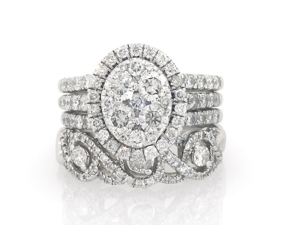 Previously Owned Round-Cut Multi-Diamond Bridal Set 3-1/4 ct tw 14K White Gold Size 8.5
