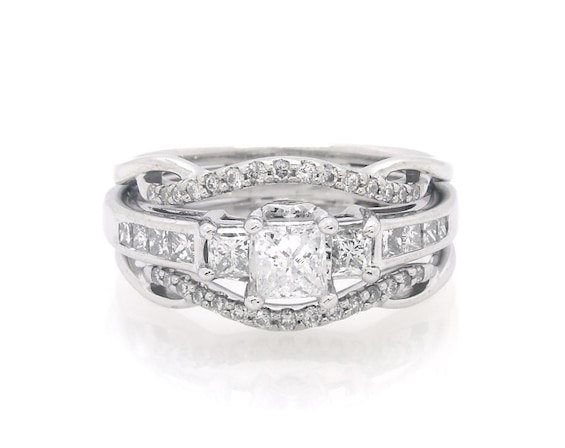 Previously Owned Princess-Cut Diamond Three-Stone Bridal Set 1 ct tw 14K White Gold Size 7.25
