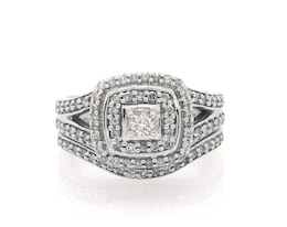 Previously Owned Round-Cut Diamond Halo Engagement Ring 5/8 ct tw 10K White Gold Size 6.25