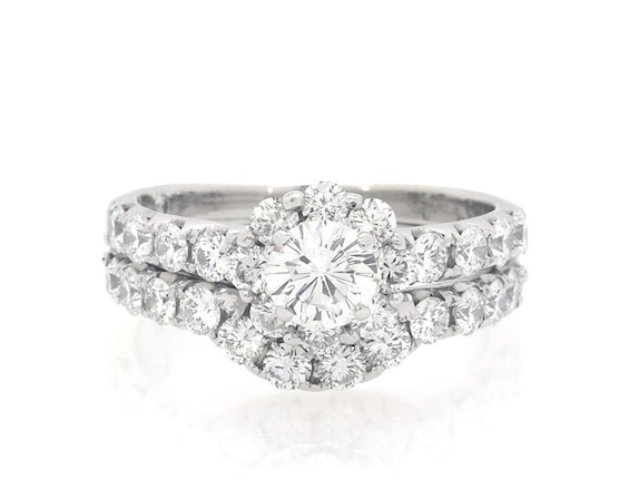 Previously Owned THE LEO Diamond Round-Cut Halo Bridal Set 2 ct tw 14K White Gold 5