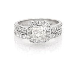 Previously Owned Neil Lane Princess-Cut Diamond Halo Bridal Set 1-3/4 ct tw 14K White Gold Size 5.75