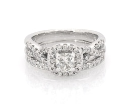 Previously Owned Cushion-Cut Diamond Halo Bridal Set 1-1/8 ct tw 14K White Gold Size 5