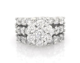 Previously Owned Multi-Diamond Bridal Set 3-7/8 ct tw 14K White Gold Size 7.25