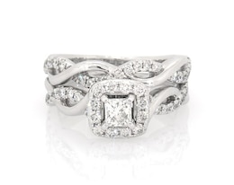 Previously Owned THE LEO Diamond Princess-Cut Halo Bridal Set 7/8 ct tw 14K White Gold Size 5.5