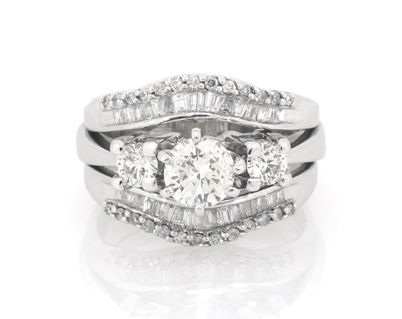 Main Image 1 of Previously Owned Round-Cut Diamond Three-Stone Bridal Set 1-5/8 ct tw 14K White Gold Size 8.5