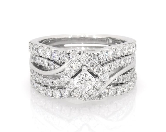 Previously Owned THE LEO Diamond Princess-Cut Bridal Set 1-1/2 ct tw 14K White Gold Size 6.5