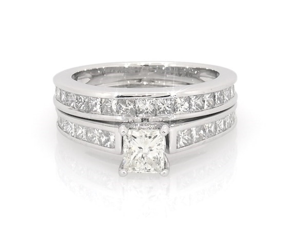 Previously Owned Princess-Cut Diamond Bridal Set 1-7/8 ct tw 14K White Gold Size 6.5