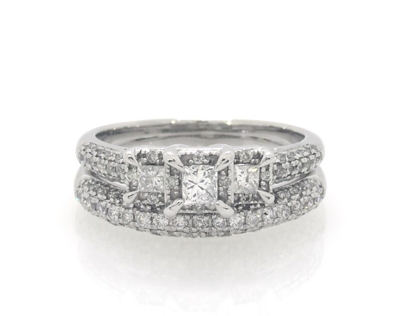 Main Image 1 of Previously Owned Princess-Cut Three-Stone Bridal Set 1-1/3 ct tw 14K White Gold Size 6